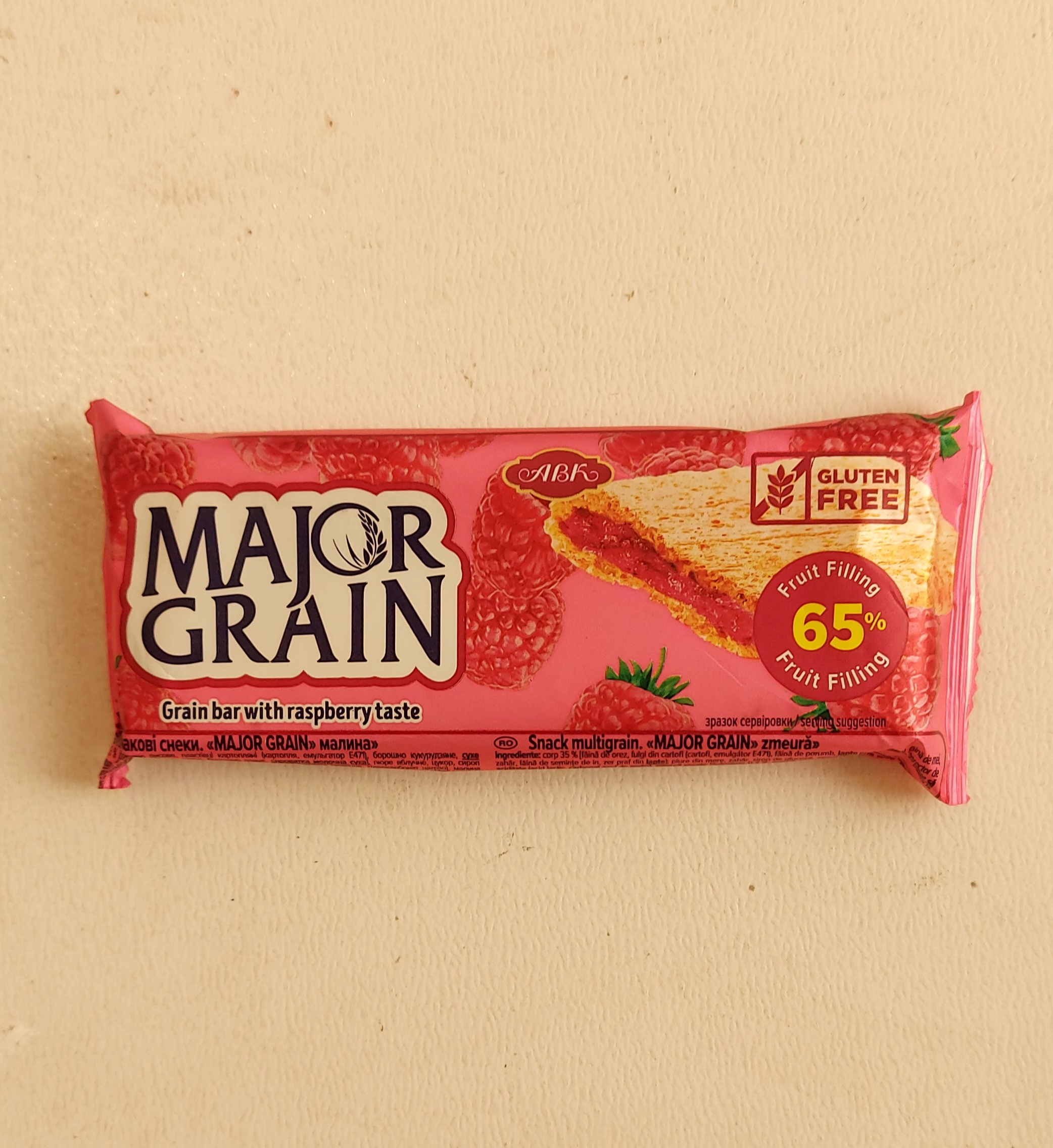 میجور بدون گلوتن با طعم توت فرنگی ۴۰ گرم